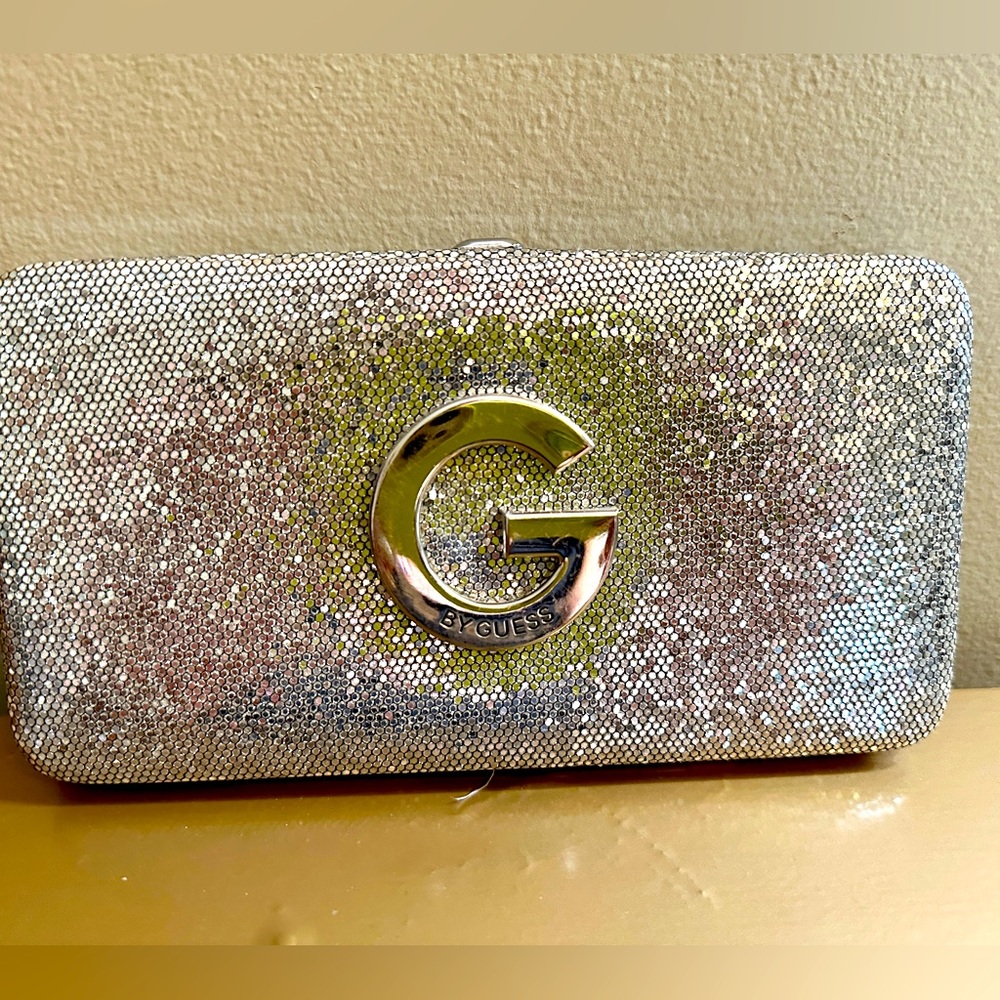 GUESS Silver Sparkle Glitter Snap Hard Side Wallet